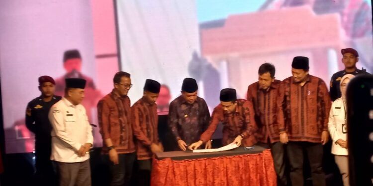 KPU Provinsi Jambi Terima Hibah Tanah dan Bangunan dari Pemprov Jambi