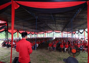 Resmi Dikukuhkan, 1.000 Relawan Edi Purwanto untuk DPR RI dan Ganjar-Mahfud di Sungai Gelam Siap Menangkan Pemilu 2024