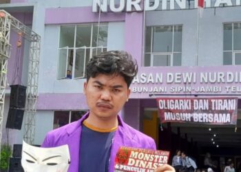 Mahasiswa Kecam Pembredelan Spanduk Tolak Dinasti dan Pelanggar HAM oleh pihak Rektorat