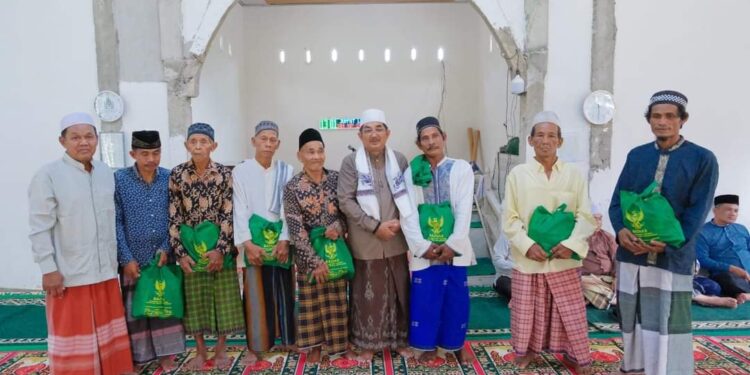 Safari Jumat di Desa Lumahan, Anwar Sadat Harap Masyarakat Tidak Alih Fungsi Lahan 