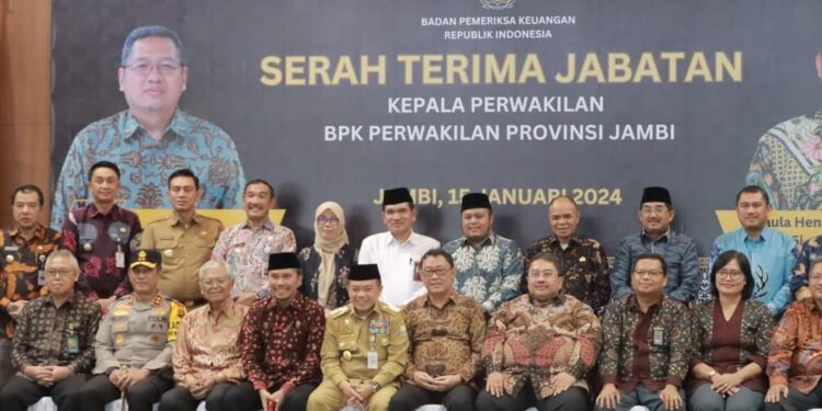 Anwar Sadat Hadiri Sertijab Kepala BPK-RI Perwakilan Jambi