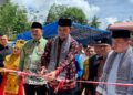 Ketua DPRD Jambi Potong Pita Peresmian Masjid Raya di Dusun Rantau Keloyang