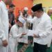 Hadiri Isra’ Mi’raj Di Masjid Cheng Hoo, Gubernur Al Haris Beri Bantuan Kepada Anak Yatim dan Kaum Dhuafa