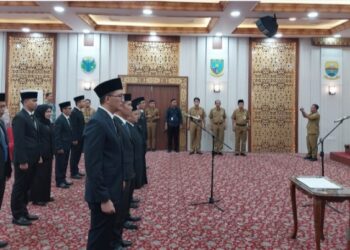 Rotasi Jabatan, Abdullah Sani Lantik 14 Pejabat Eselon III dan IV