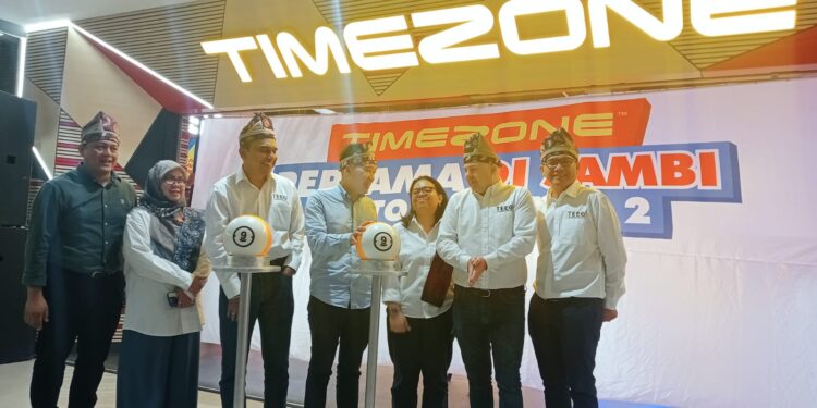 Hadir Di Jambi, Timezone Indonesia Siap Memanjakan Masyarakat Jambi Dengan 111 Game Terbaru, VR Magic UFO dan Social Bowling Jadi Game Andalan