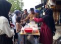 Hari Pertama Puasa, Bupati Tanjabbar Jajan Takjil di Pasar Beduk
