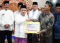 Safari Ramadhan Pertama di Kerinci, Gubernur Al Haris Serahkan Bantuan CSR