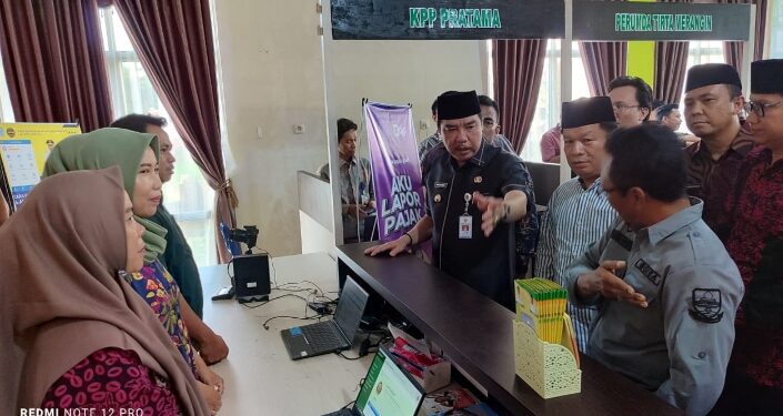 Dampingi Pj Bupati, Ketua Komisi III DPRD Merangin Hadiri Launching Mall Pelayanan Publik di Kantor DPMPTSP-TK