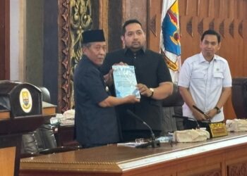 9 Fraksi DPRD Provinsi Jambi Paparkan Catatan Terkait Pandangan Umum LKPJ Gubernur Jambi Tahun Anggaran 2023