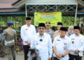 Pastikan Distribusi Tepat Sasaran, Bupati Tanjabbar Tinjau Oprasi Pasar Gas Melon Di Betara Kanan