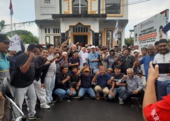 Daftar Cawabup ke DPD-PKS Tanjabbar, Ustad Amin Dikawal Ratusan Warga Kualatungkal 