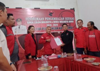 Ingin Kota Jambi Menjadi Lebih Baik, Ketua BAGUNA Provinsi Jambi Cecep Suryana Daftar Sebagai Cawako di PDIP
