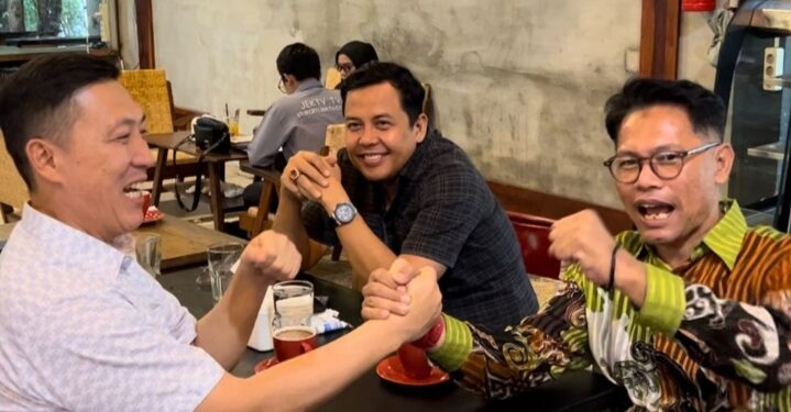 Dua Kader Terbaik Banteng dan Garuda Gelar Ngopi Bareng, Sinyal Duet Di Pilwako Jambi 2024