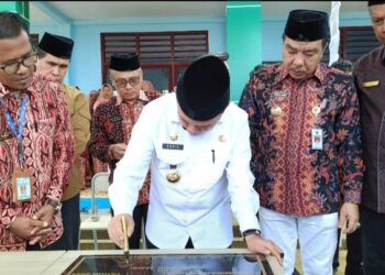 Gubernur Al Haris Resmikan Gedung SMK 15 Merangin, Al Haris: SMK Peternakan Sangat Dibutuhkan