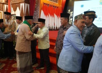 Gubernur dan Wakil Gubernur Halal Bi Halal Bersama MUI, LAM dan Ormas Islam Provinsi Jambi