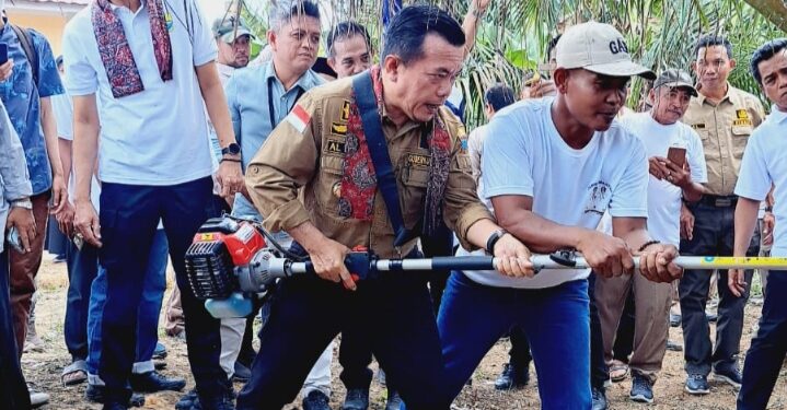 Dumiseke Perkebunan: Program Unggulan Haris – Sani yang Bisa Ciptakan Lapangan Pekerjaan Sektor Perkebunan