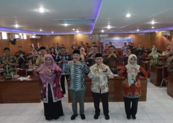Bupati Resmi Buka Bimtek Pemusnahan Arsip di Lingkungan Pemkab Tanjab Barat
