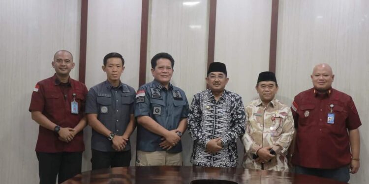 Bupati Tanjab Barat Terima Silaturahmi Kepala Kantor Imigrasi Kelas II TPI Kualatungkal
