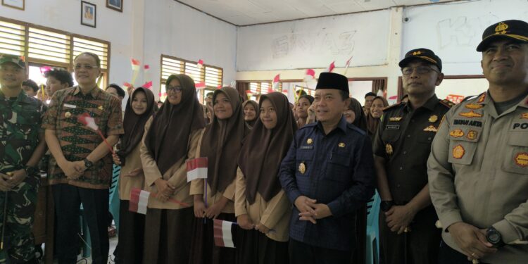 Gubernur Jambi Al Haris Ajak Siswa SMA 3 Tebo Cintai dan Bangun Karakter Bangsa