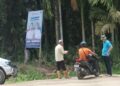 Curang, Lurah Teluk Dawan Diduga Nekat Pasang Sendiri Baliho RH