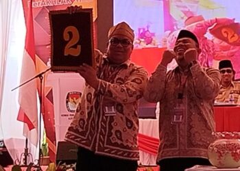 Tangan Dingin H Andi Muhammad Guntur, Bikin Wajah Sumringah H Abdul Rahman