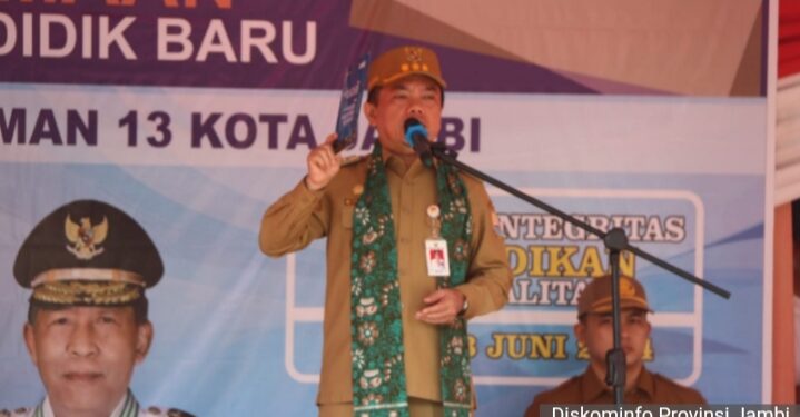 Gubernur Al Haris Tegaskan Panitia PPDB Harus Berintegritas dan Berkomitmen