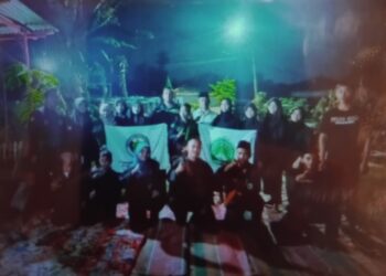 Hadiri Harlah serta Peresmian Lapangan PS Sapu Jagat, Bhabinkamtibmas dan Babinsa Ajak Pemuda Berolahraga Lewat Pencak Silat
