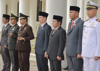 Ikuti Upacara  Hari Kesakitan Pancasila 2024, Ketua DPRD Sementara Bacakan Pembukaan UUD 45