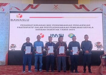 Teken MoU, IWO Jambi dan Bawaslu Siap Kolaborasi Awasi Siber