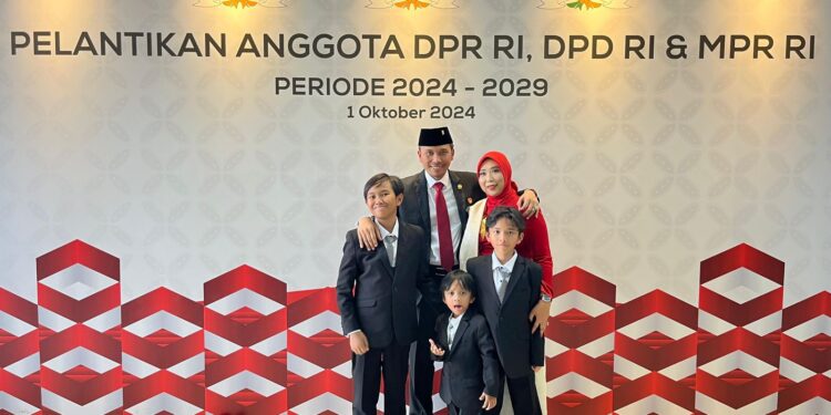 Edi Purwanto,  Si Anak Tran Yang Berhasil Duduki Kursi Di Senayan