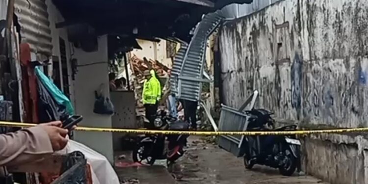 Pagar SMKN 1 Ambruk dan Telan 3 Korban Jiwa