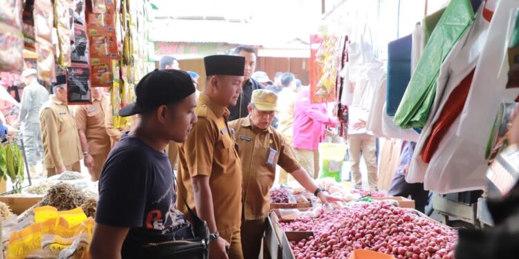 Ketersediaan Bahan Pokok Aman, Harga Cabai Naik di Tengah Sidak Sekda Tanjab Barat