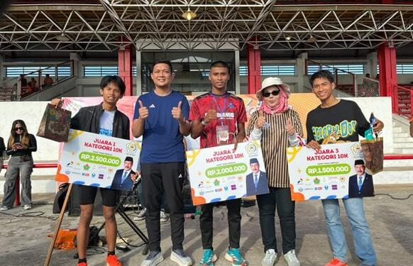 Ketua DPRD Jambi Lepas Peserta Jambi City Run