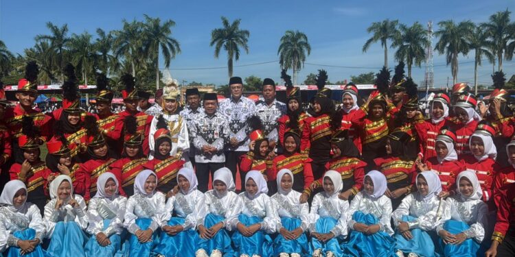 Gubernur Jambi Al Haris Pimpin Peringatan HUT ke-79 PGRI dan HGN 2024 di Kabupaten Tebo