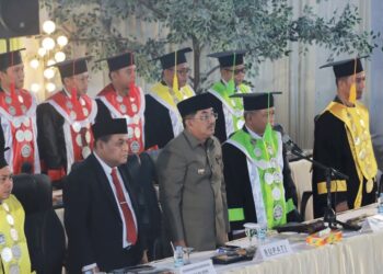 Momentum Bersejarah! Wisuda Angkatan XX IAI An-Nadwah Dihadiri Bupati Anwar Sadat