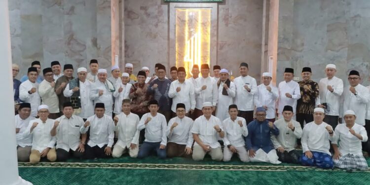 Masjid Al-Anwar Diresmikan, Bupati Anwar Sadat: Jadikan Pusat Dakwah dan Sosial Masyarakat Tanjab Barat