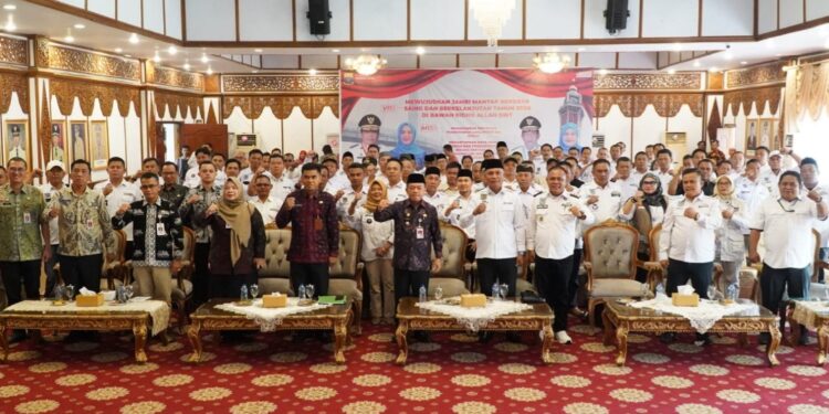 Gubernur Al Haris Ajak APDESI Ikuti Program Presiden Membangun Desa
