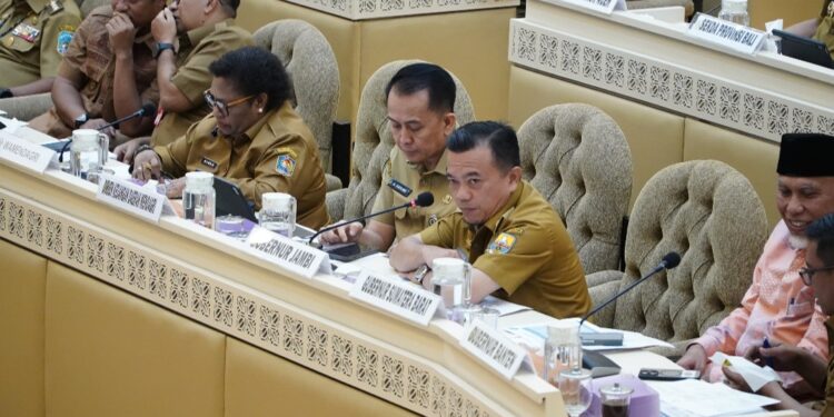 Hadiri RDP Bersama Komisi II DPR RI, Gubernur Al Haris Soroti Minimnya Kewenangan Daerah dalam Sektor Minerba