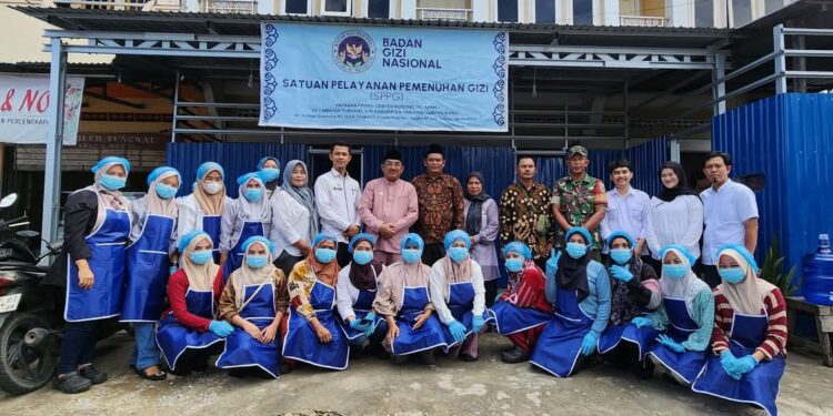 Bupati Tanjab Barat Apresiasi Menu Bergizi untuk Pelajar: “Soal Masa Depan Anak Kita”