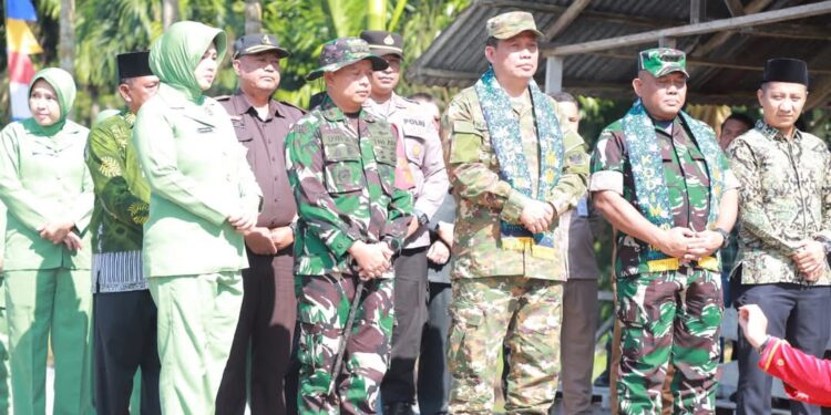 TMMD ke-124 Gandeng TNI, Pemerintah, dan Swasta: Komitmen Wabup Katamso Bangun Desa