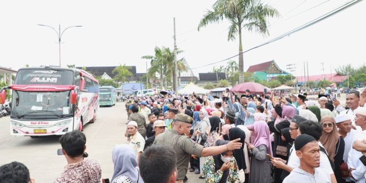 Bupati Anwar Sadat: Jamaah Haji Kloter 19 Pulang Selamat, Semoga Mabrur