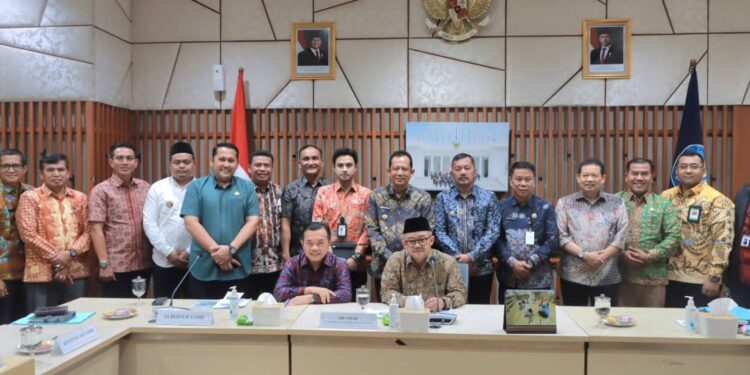 Langsung ke Pusat, Wabup Katamso Harap Pemerataan Guru dan Fasilitas Sekolah di Tanjab Barat