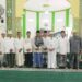 Safari Jumat, Bupati Tanjab Barat Salurkan Bantuan dan Program Budidaya Ikan untuk Warga Pembengis
