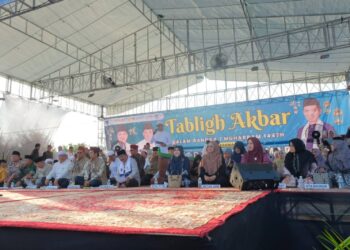 Ketua DPRD Hamdani Hadiri Tablig Akbar Bersama UAS, Suasana Penuh Haru dan Makna