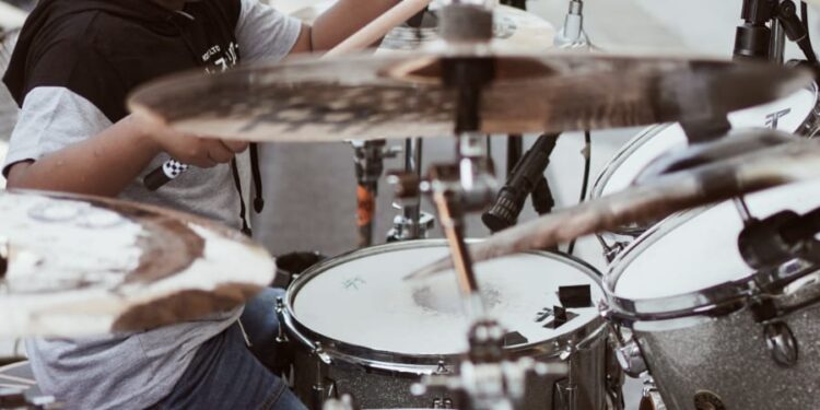 Sempat Viral Diusia 5 tahun, Drummer Cilik Asal Jambi Terus Asah Kemampuan di Yamaha Music School