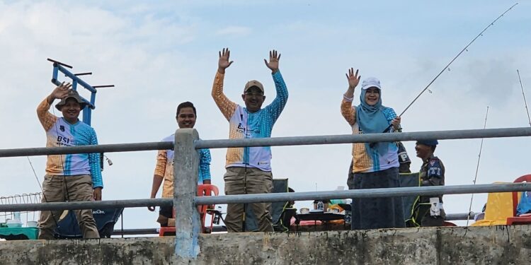 Lomba Mancing Jadi Momen Keakraban Forkopimda & OPD di Pelabuhan Roro Kuala Tungka