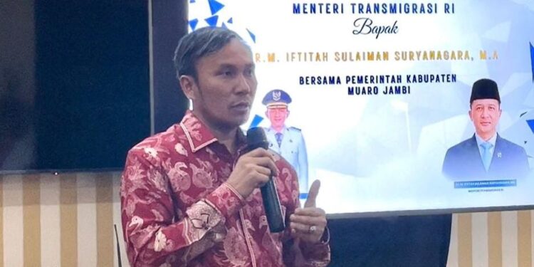 Edi Purwanto Tegaskan Komitmen Tuntaskan Permasalahan Transmigrasi di Desa Gambut Jaya