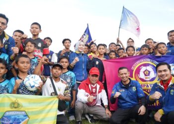 Gubernur Al Haris Dukung Pembinaan Atlet Muda Lewat Piala Soeratin