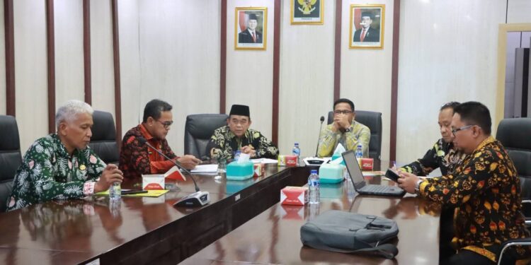 Harga Beras Naik, Sekda Tanjab Barat Ikuti Rakor Nasional Dipimpin Mendagri