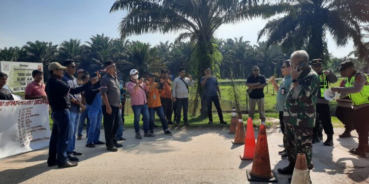 Mediasi Belum Tuntas, Aliansi Masyarakat Pematang Lumut Ancam Lanjutkan Demo